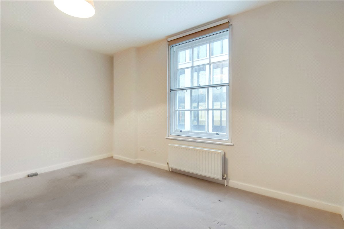 3 bedroom Flat, George Street, Marylebone, W1H - Available, Image 5