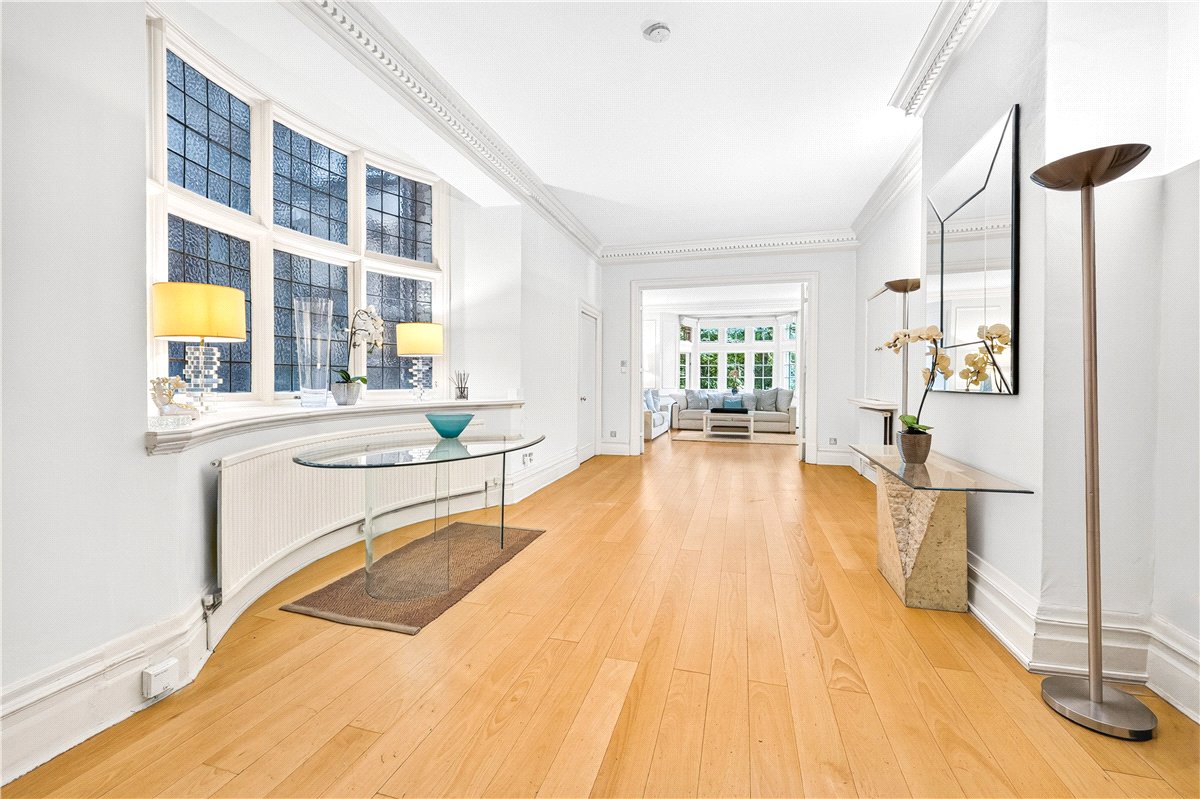 4 bedroom Flat, Knightsbridge, London, SW1X - Available, Image 12