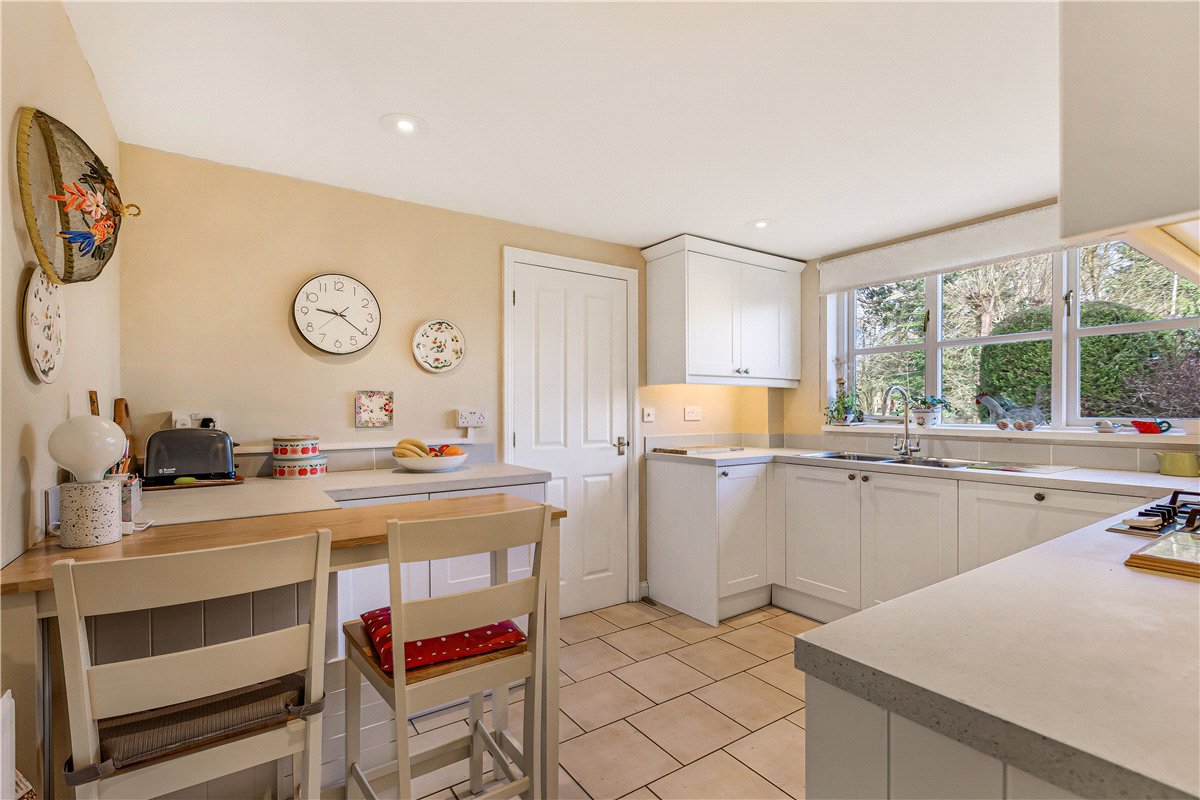 4 bedroom House, Appleton Road, Cumnor, OX2 - Available, Image 6