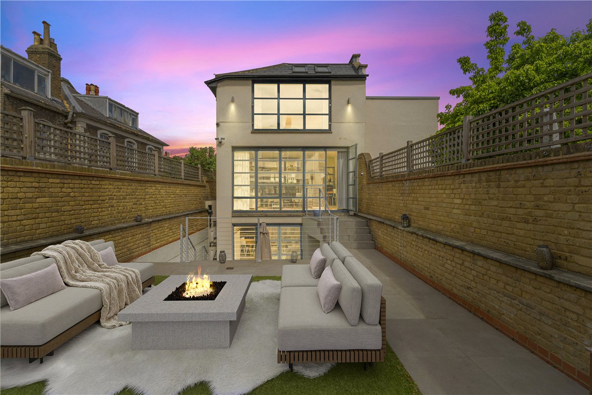 5 bedroom House, Wiseton Road, London, SW17 - Available, Image 1