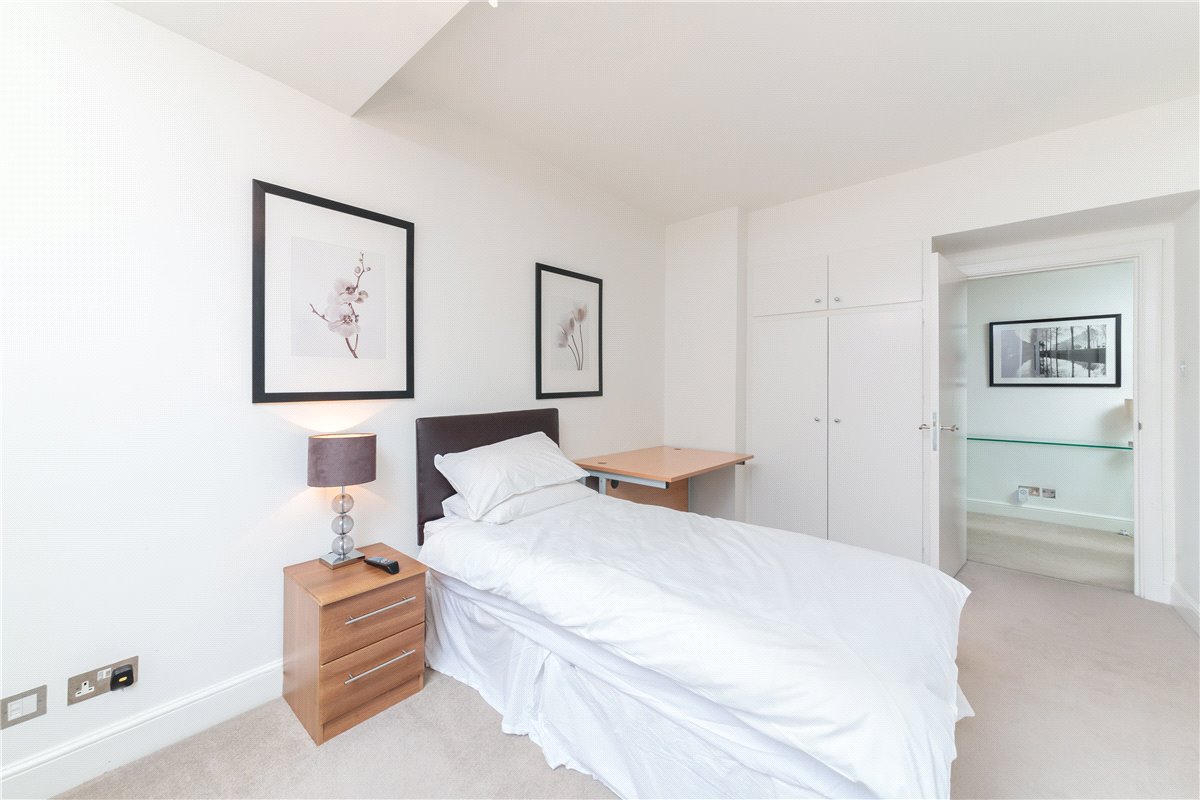 3 bedroom Flat, Weymouth Street, Fitzrovia, W1W - Available, Image 7