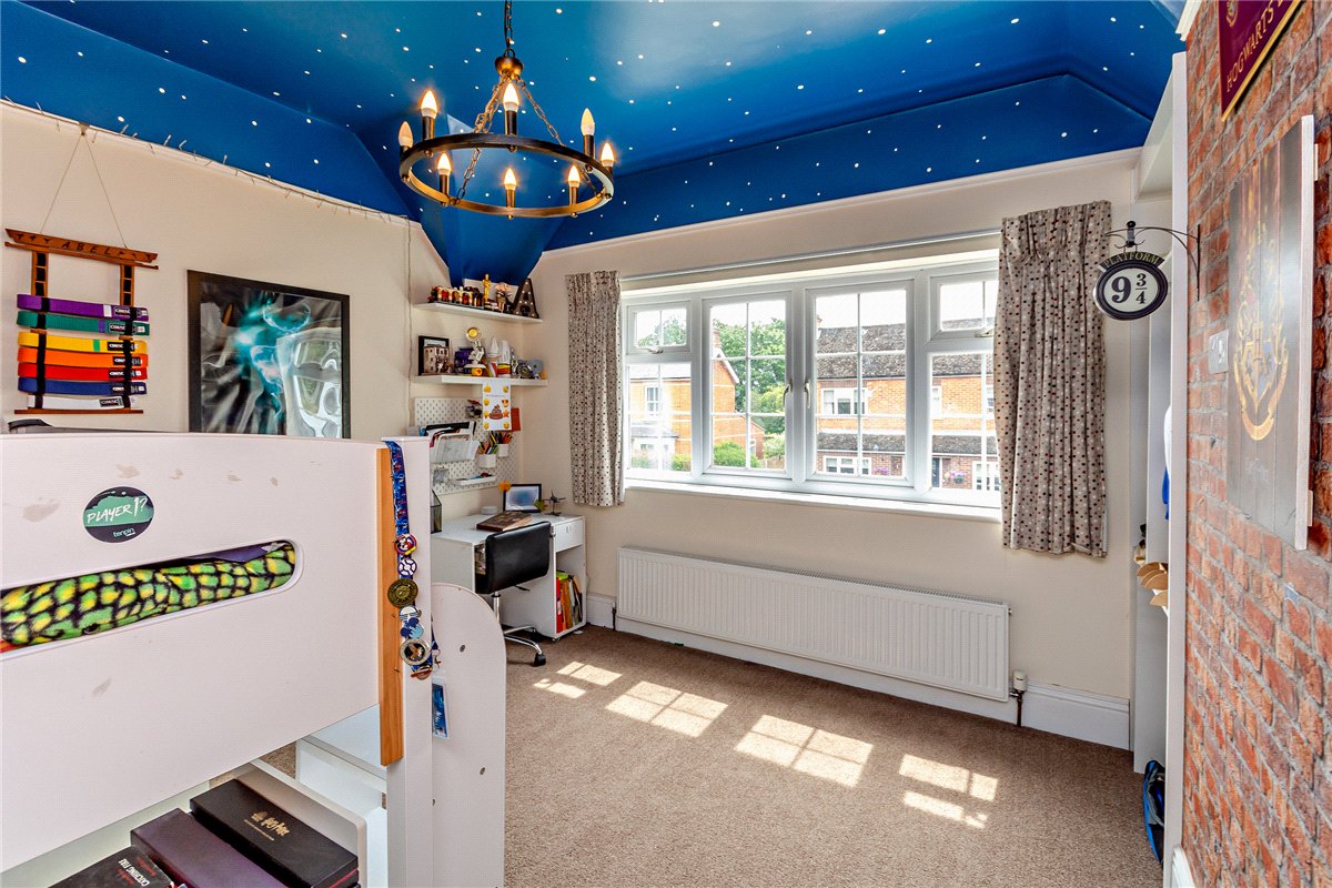 4 bedroom House, Battery End, Newbury, RG14 - Sold STC, Image 16
