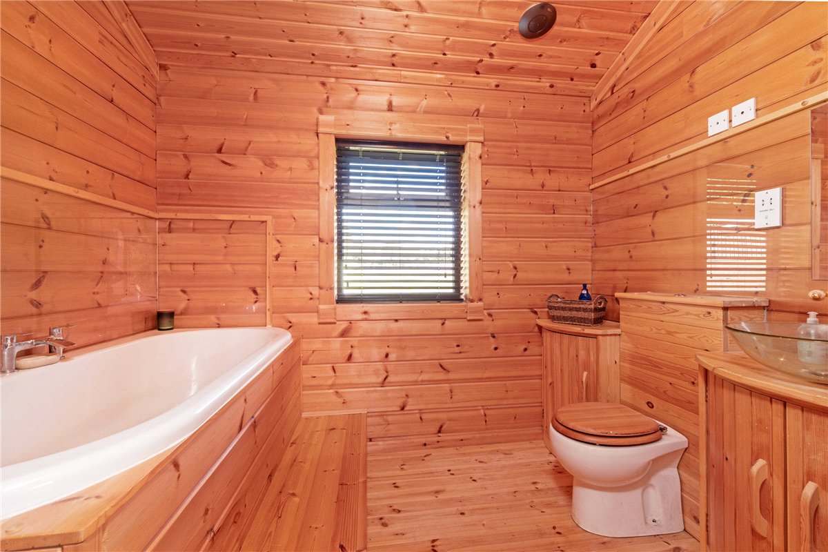 3 bedroom House, Station Road, Tilbrook, PE28 - Available, Image 1