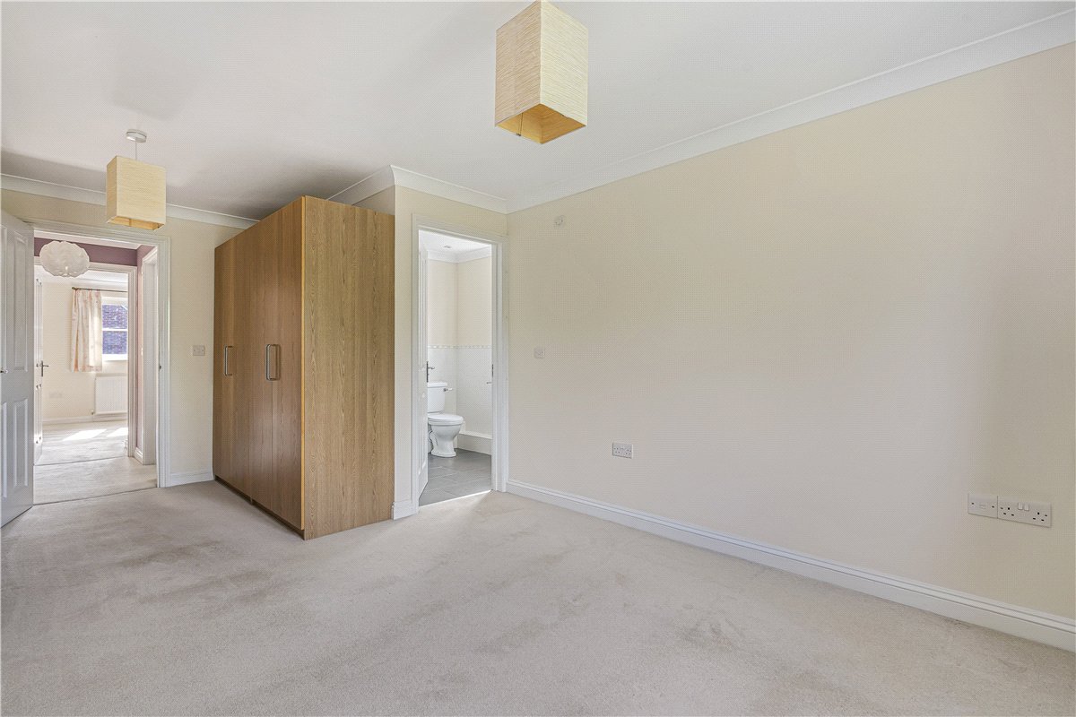 4 bedroom House, Poppy Close, Yarnton, OX5 - Available, Image 9