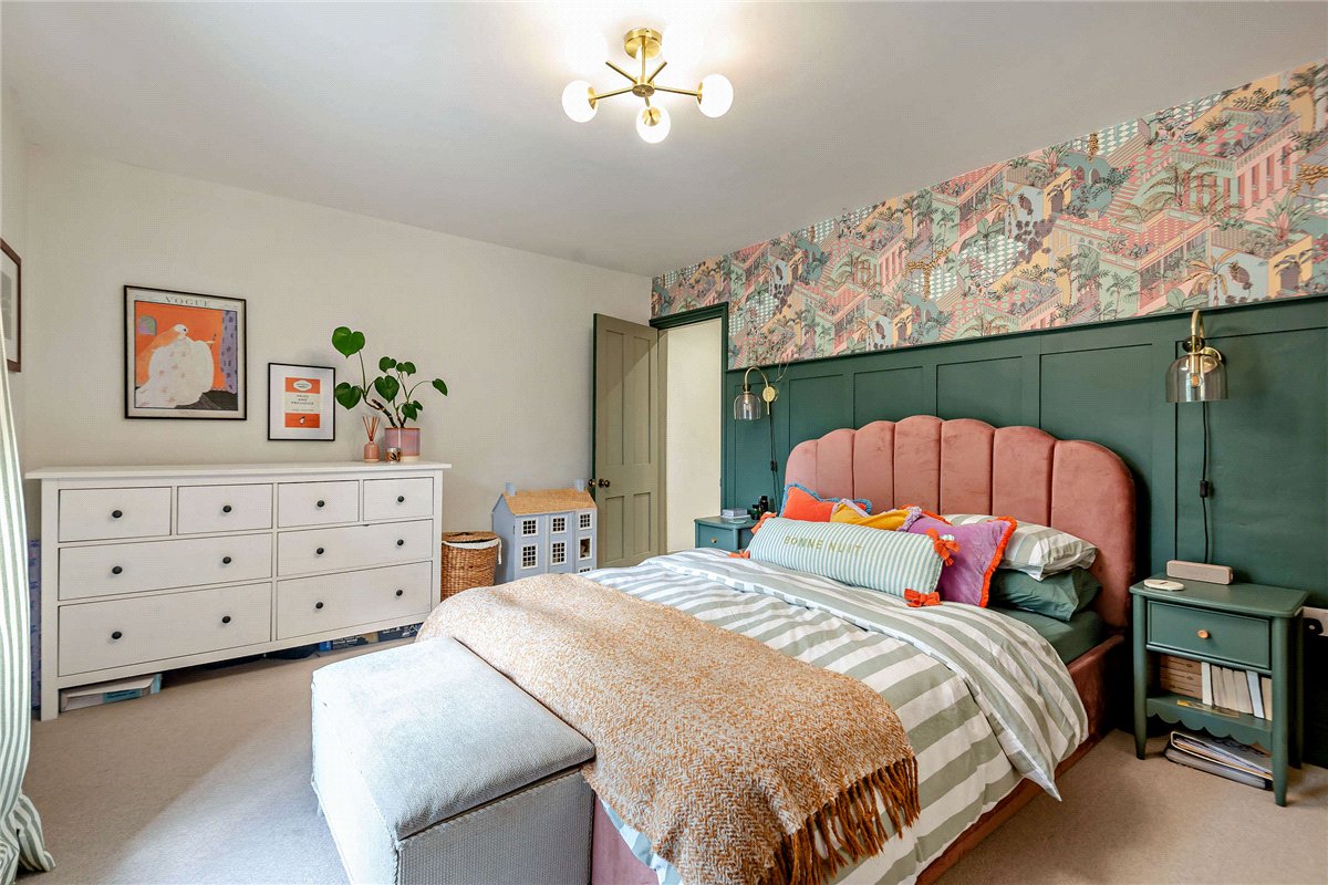 2 bedroom House, Pear Tree Lane, Newbury, RG14 - Available, Image 10