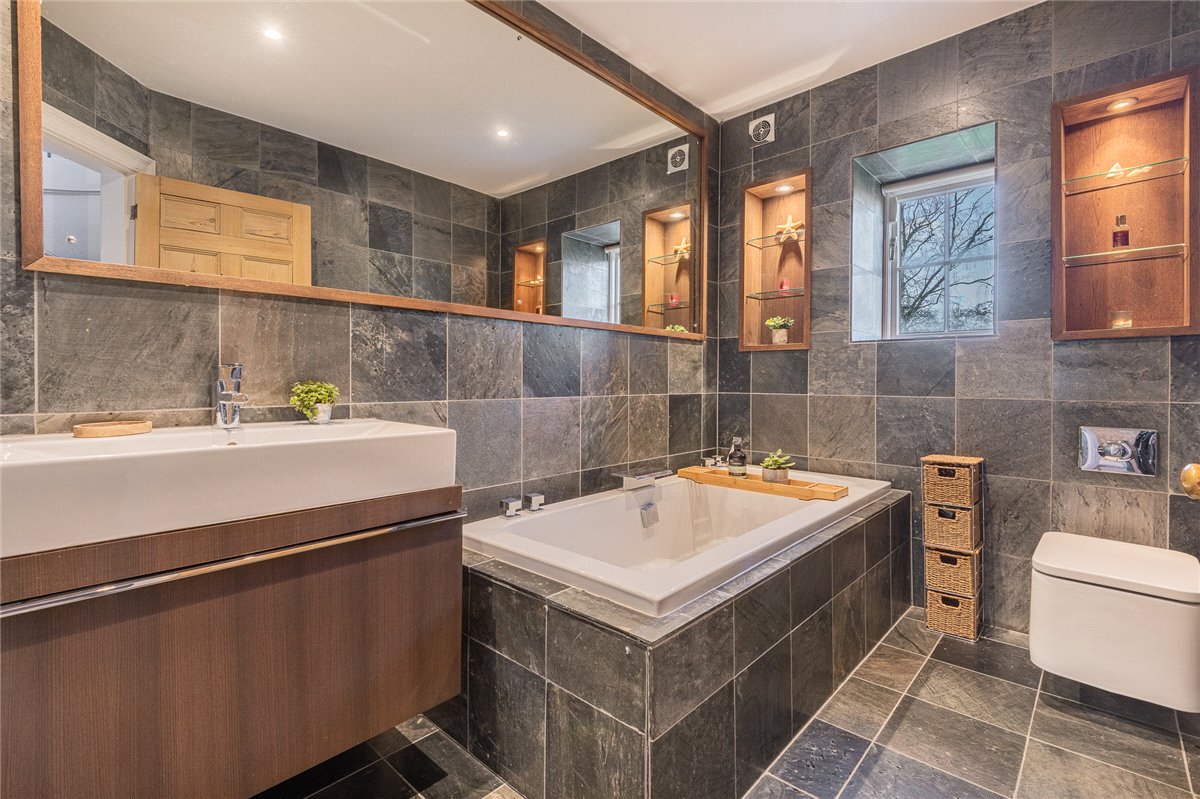 4 bedroom House, High Street, Hampsthwaite, HG3 - Sold, Image 12