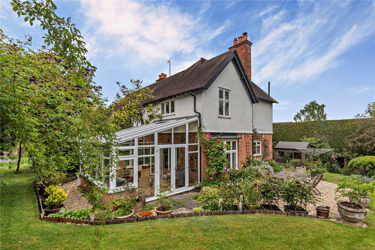 5 bedroom House, Andover Road, Newbury, RG14 - Available, Image 31