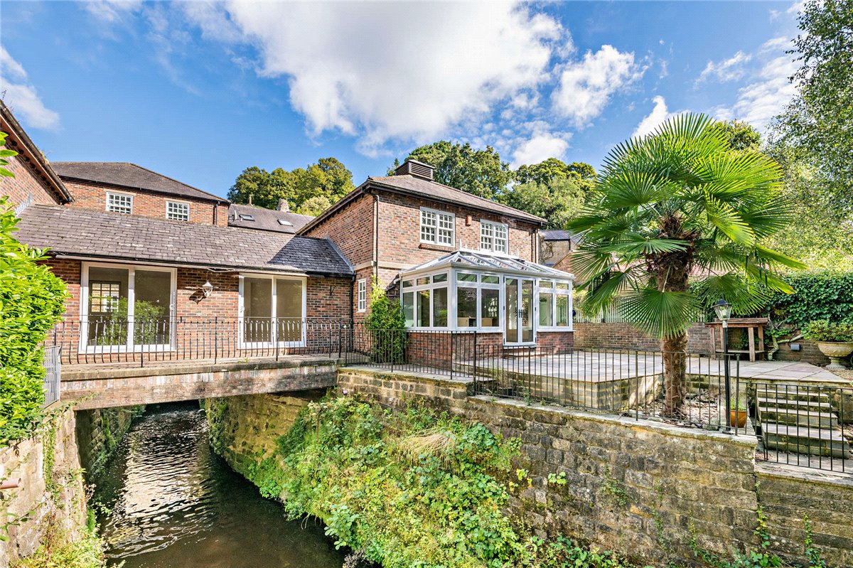 2 bedroom House, Castle Mills, Knaresborough, HG5 - Sold