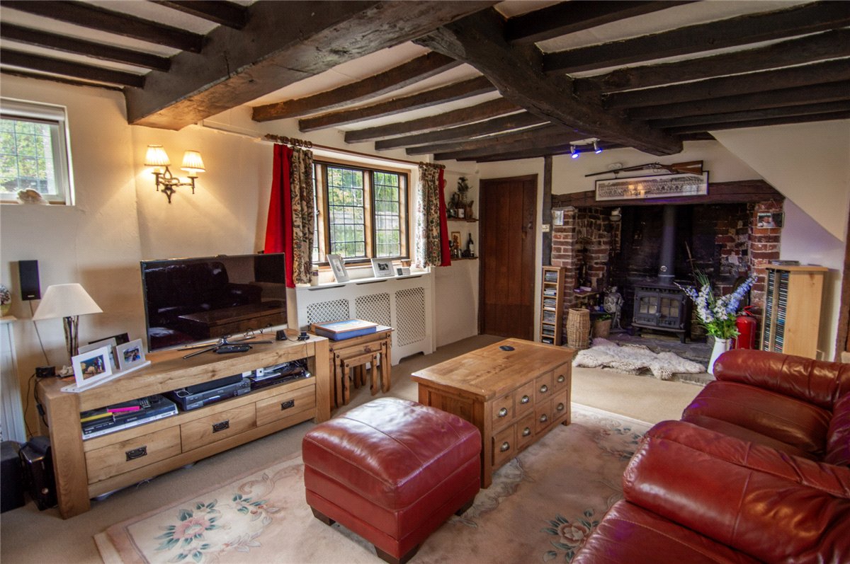 4 bedroom Cottage, Newbury Road, Wickham, RG20 - Available, Image 12