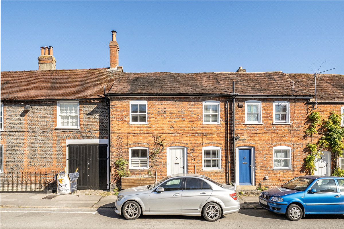 1 bedroom Cottage, St. Martins, Marlborough, SN8 - Available