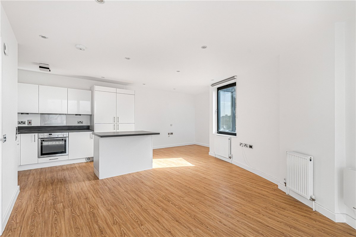 2 bedroom Flat, Park Village East, London, NW1 - Available