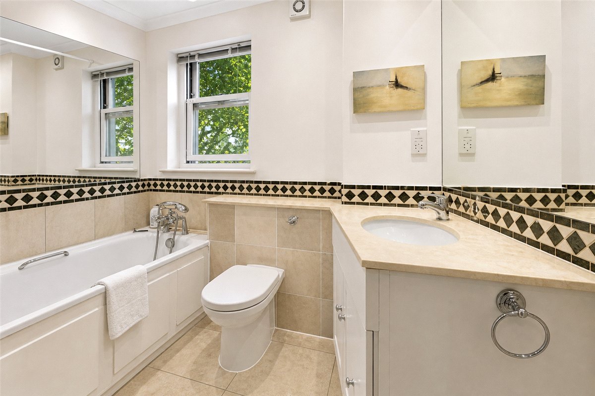 3 bedroom House, Harwood Mews, Moore Park Road, SW6 - Let Agreed, Image 11