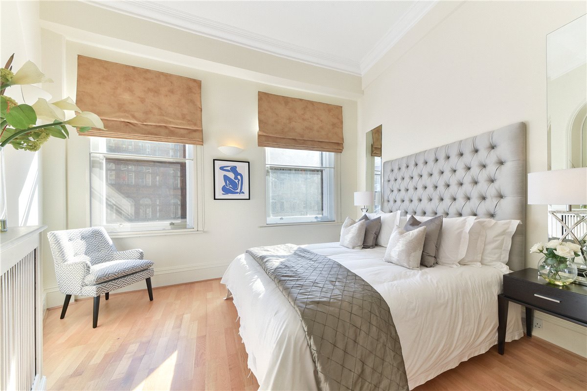 3 bedroom Flat, Park Mansions, Knightsbridge, SW1X - Available, Image 2