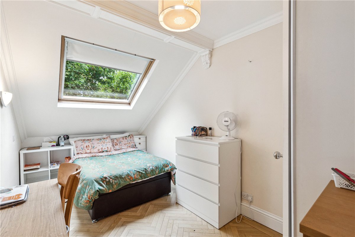 6 bedroom House, Niton Street, London, SW6 - Available, Image 10