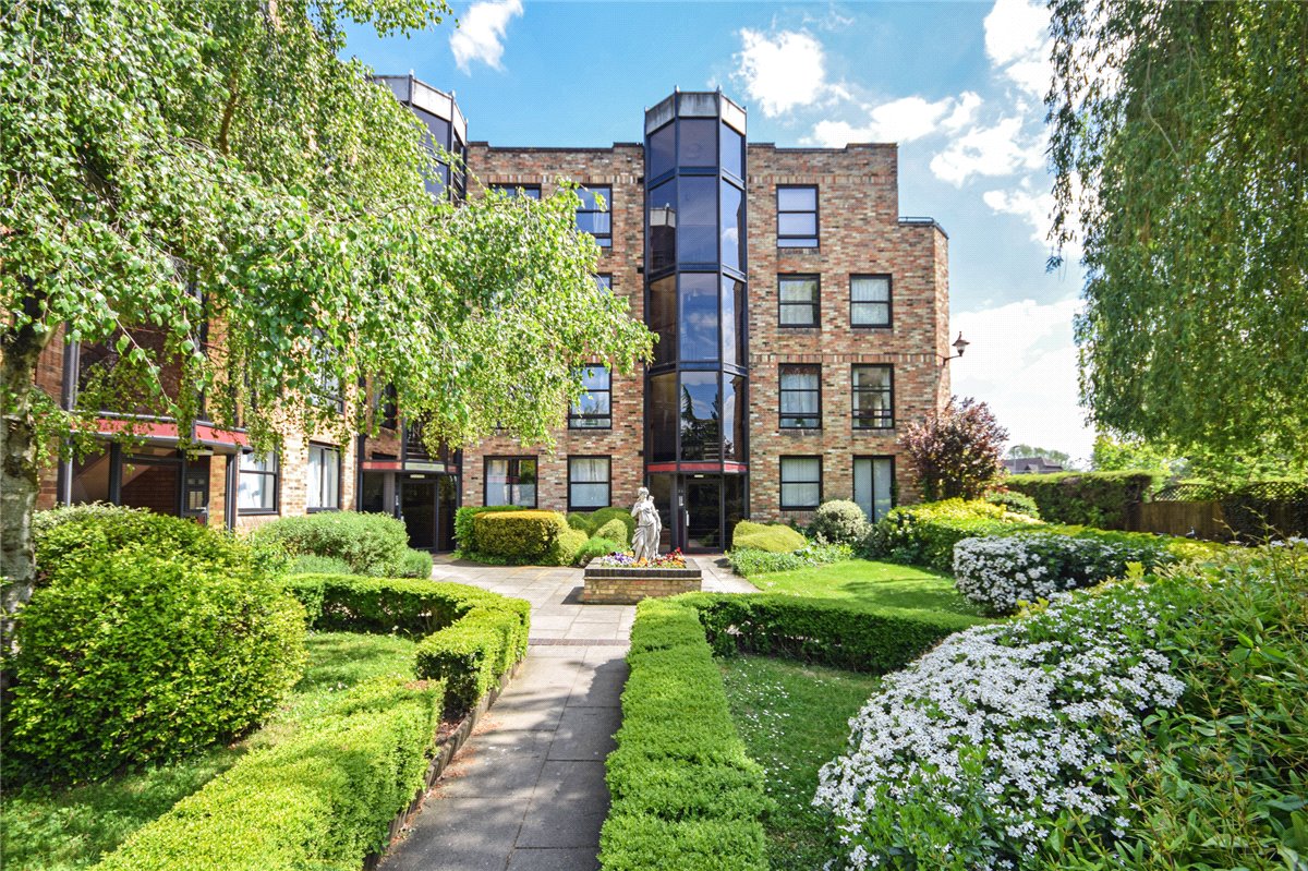1 bedroom Flat, Midsummer Court, Manhattan Drive, CB4 - 