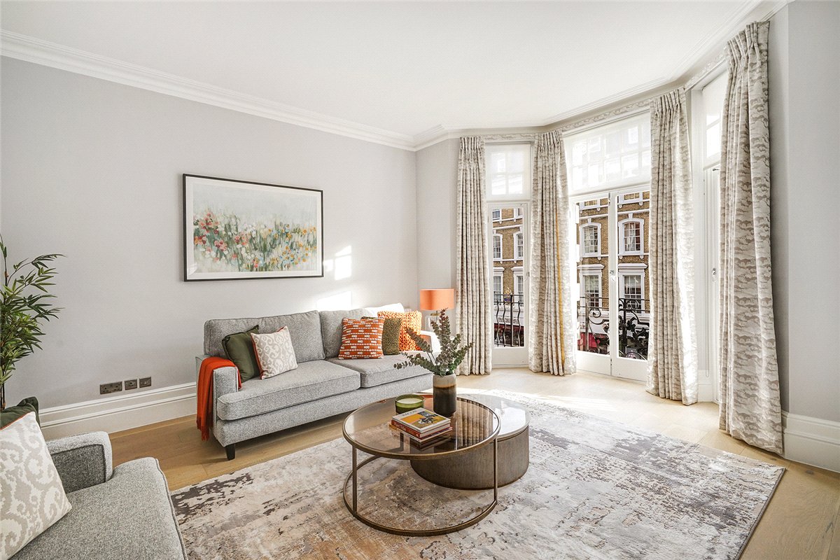4 bedroom Flat, Gloucester Road, South Kensington, SW7 - Available, Image 10