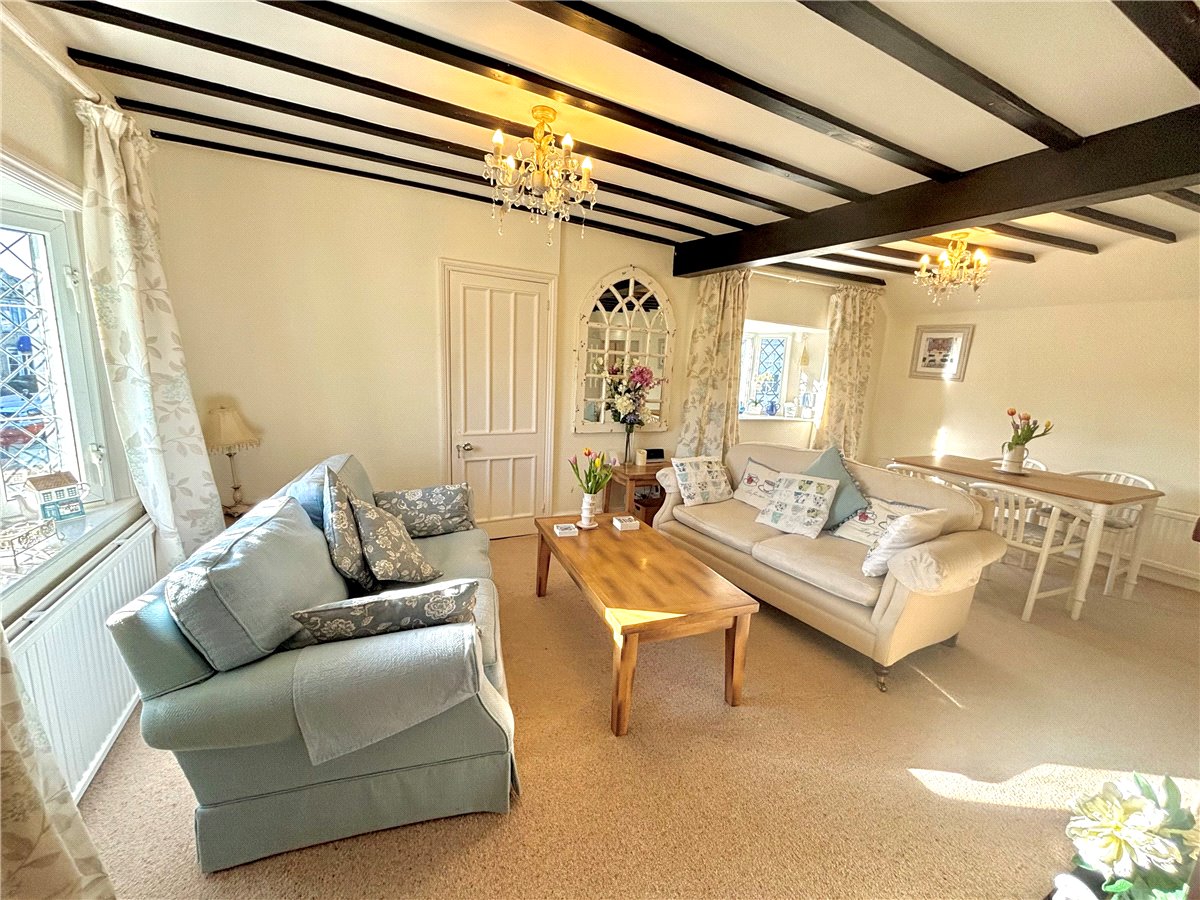 5 bedroom House, Eastcliff Road, Shanklin, PO37 - Available, Image 5
