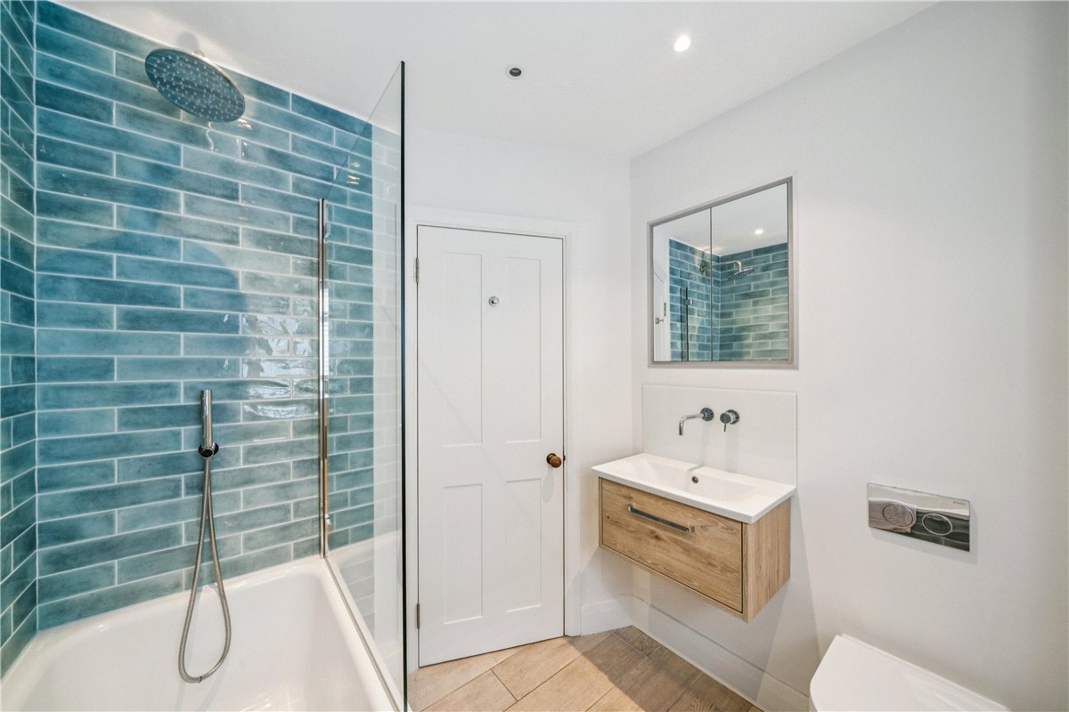 4 bedroom House, Tournay Road, London, SW6 - Available, Image 15