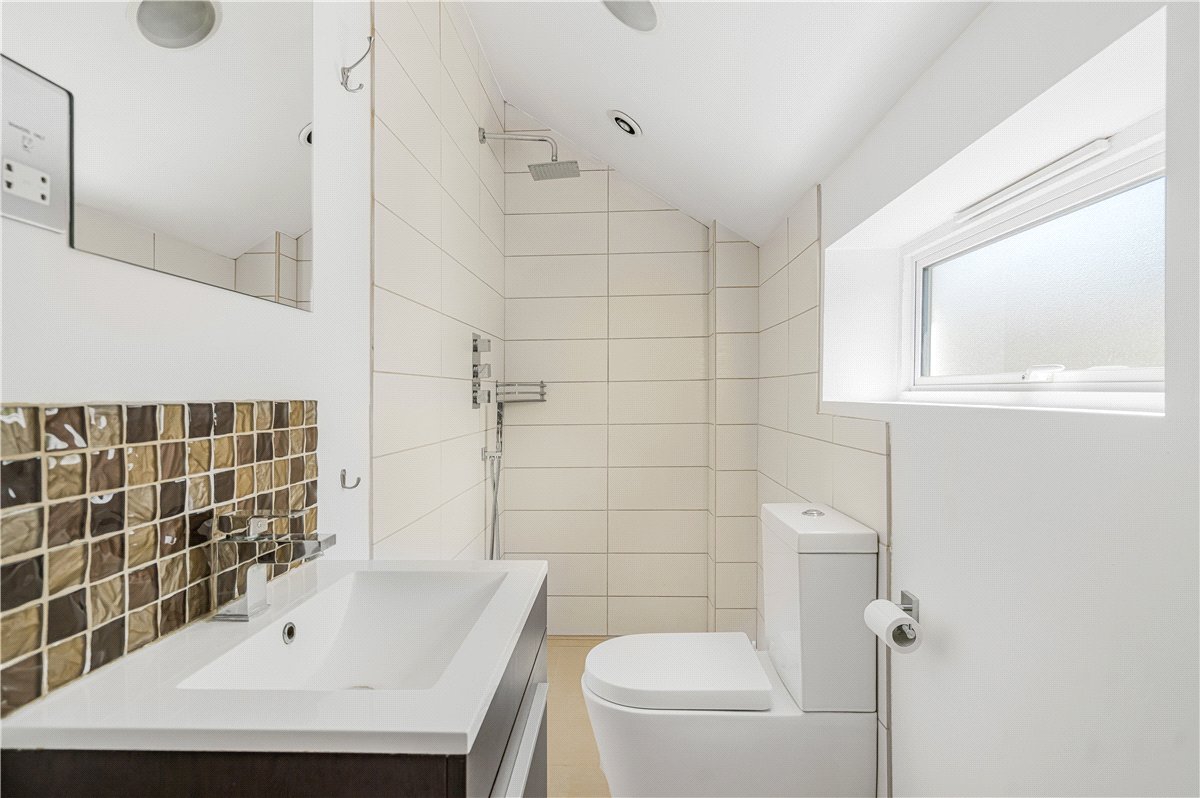 4 bedroom House, Heyford Road, Somerton, OX25 - Available, Image 17