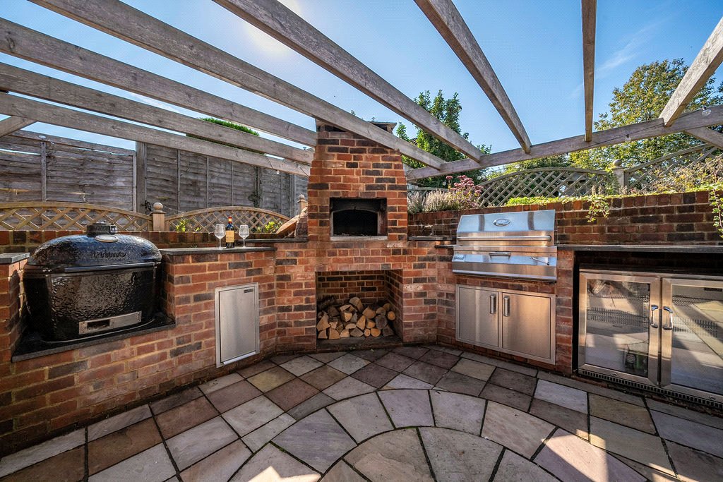 5 bedroom House, Hurstbourne Priors, Whitchurch, RG28 - Available, Image 4