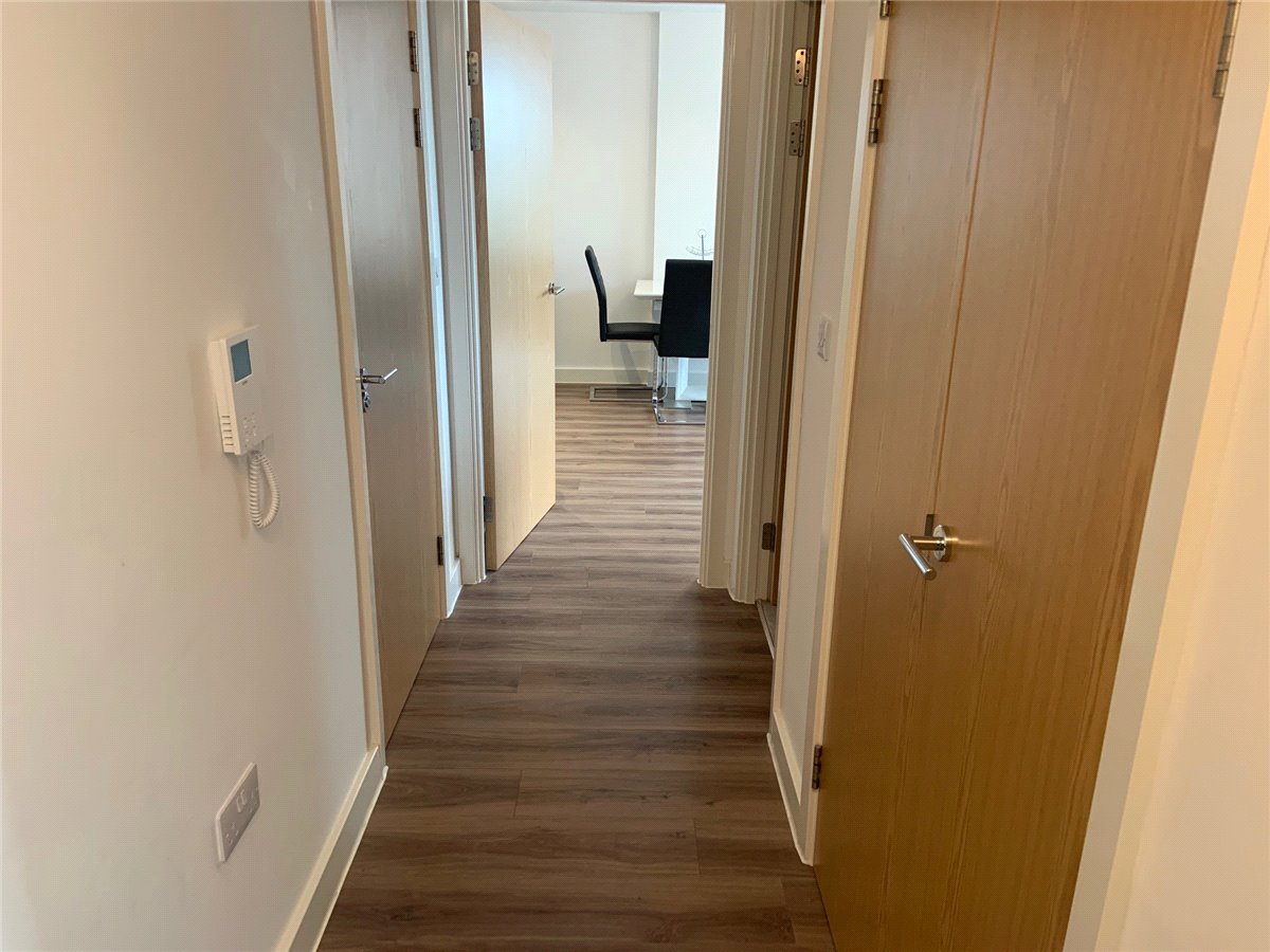 2 bedroom Flat, Midland Road, Bath, BA2 - Available, Image 7