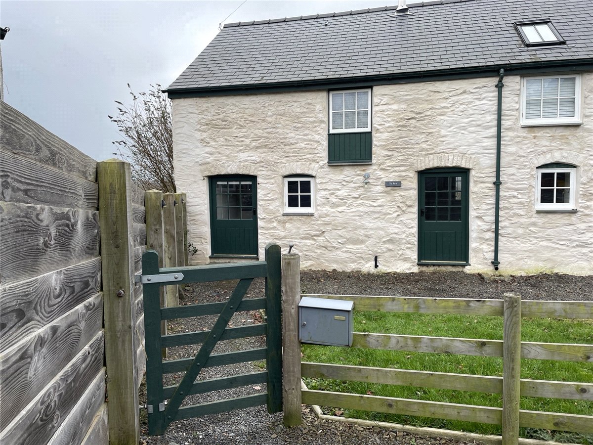 0 bedroom Cottage, Ffordd Bodnant Uchaf, Eglwysbach, LL28 - Available