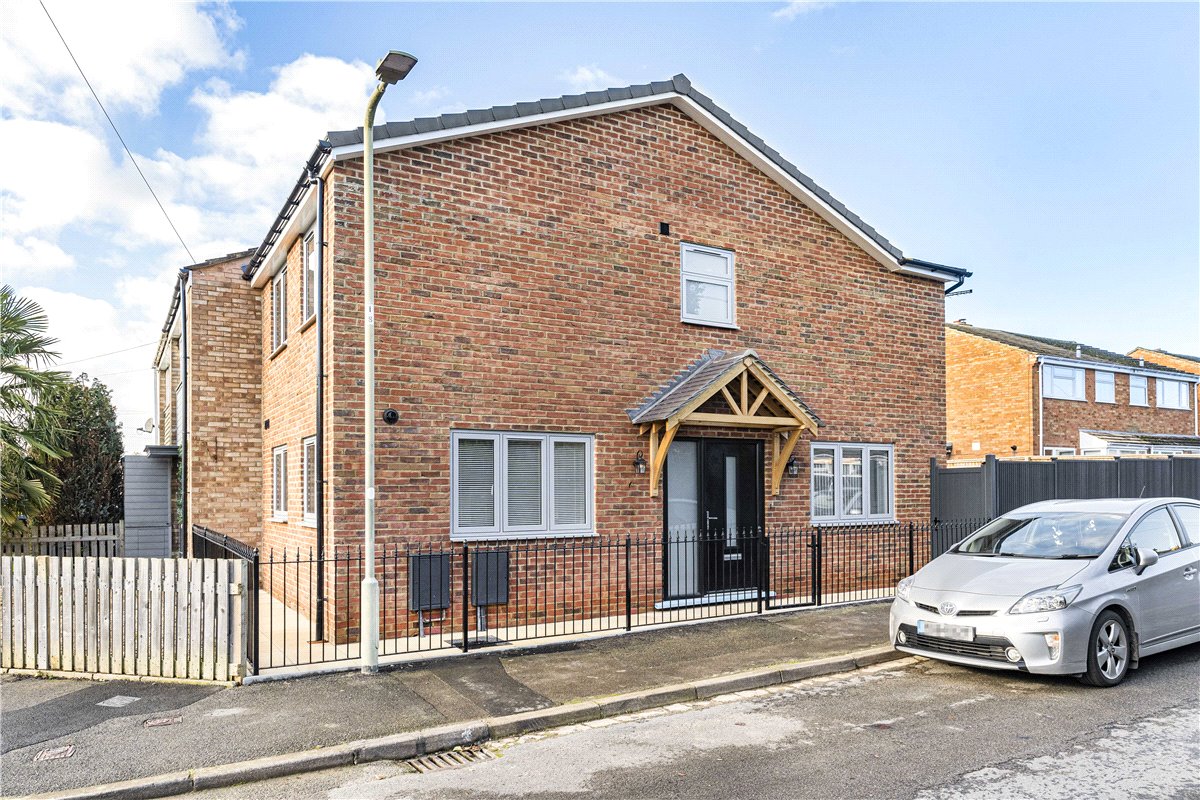 3 bedroom House, Wilmot Close, Witney, OX28 - , Image 1