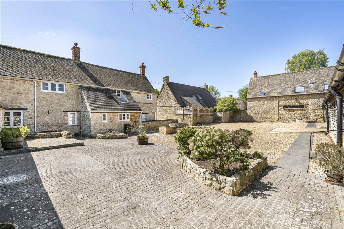 5 bedroom House, North Lane, Weston-on-the-Green, OX25 - Sold STC, Image 14