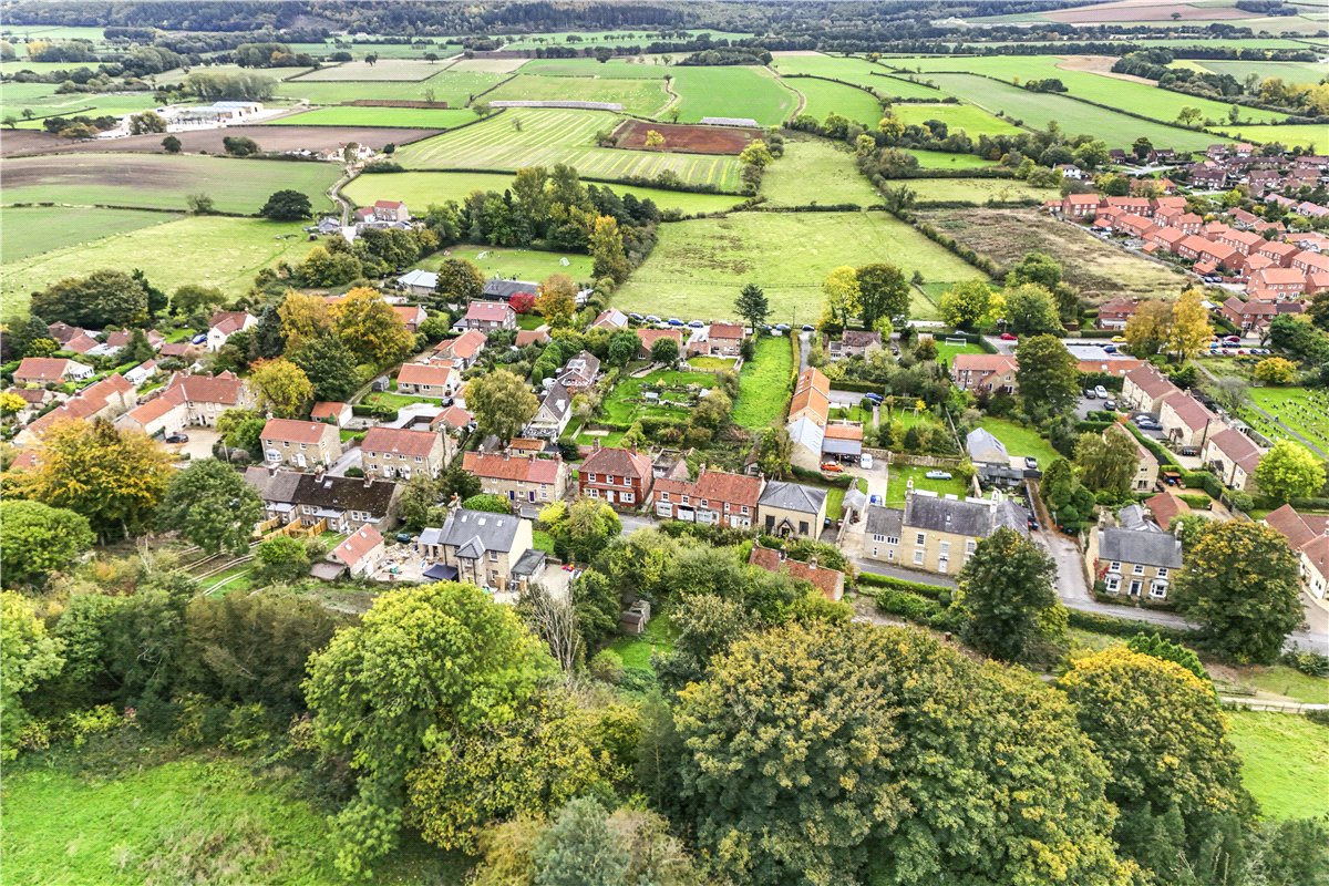3 bedroom House, East End, Ampleforth, YO62 - Available, Image 6
