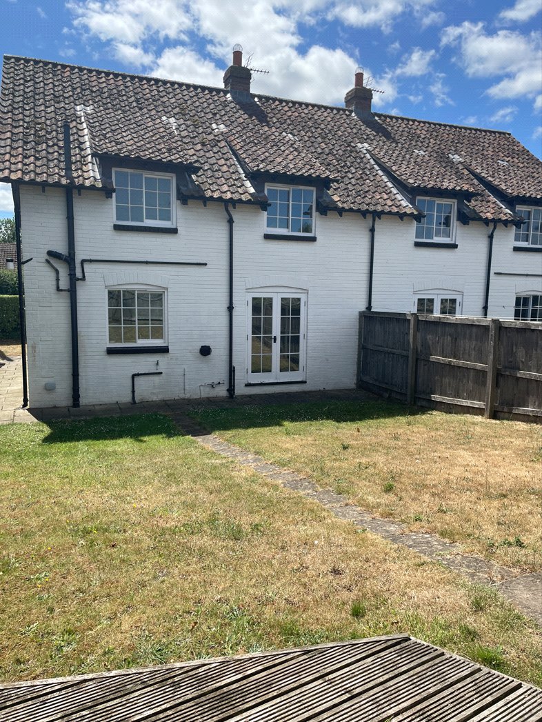 3 bedroom Cottage, Main Street, Wintringham, YO17 - Available, Image 2