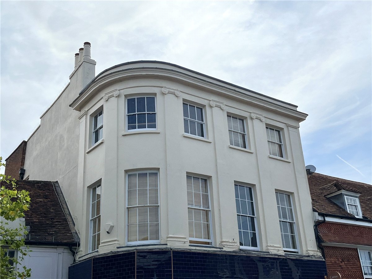 2 bedroom Flat, Northbrook Street, Newbury, RG14 - Available