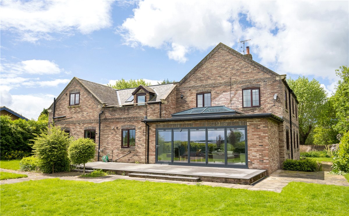 5 bedroom House, Pottery Lane, Littlethorpe, HG4 - Sold