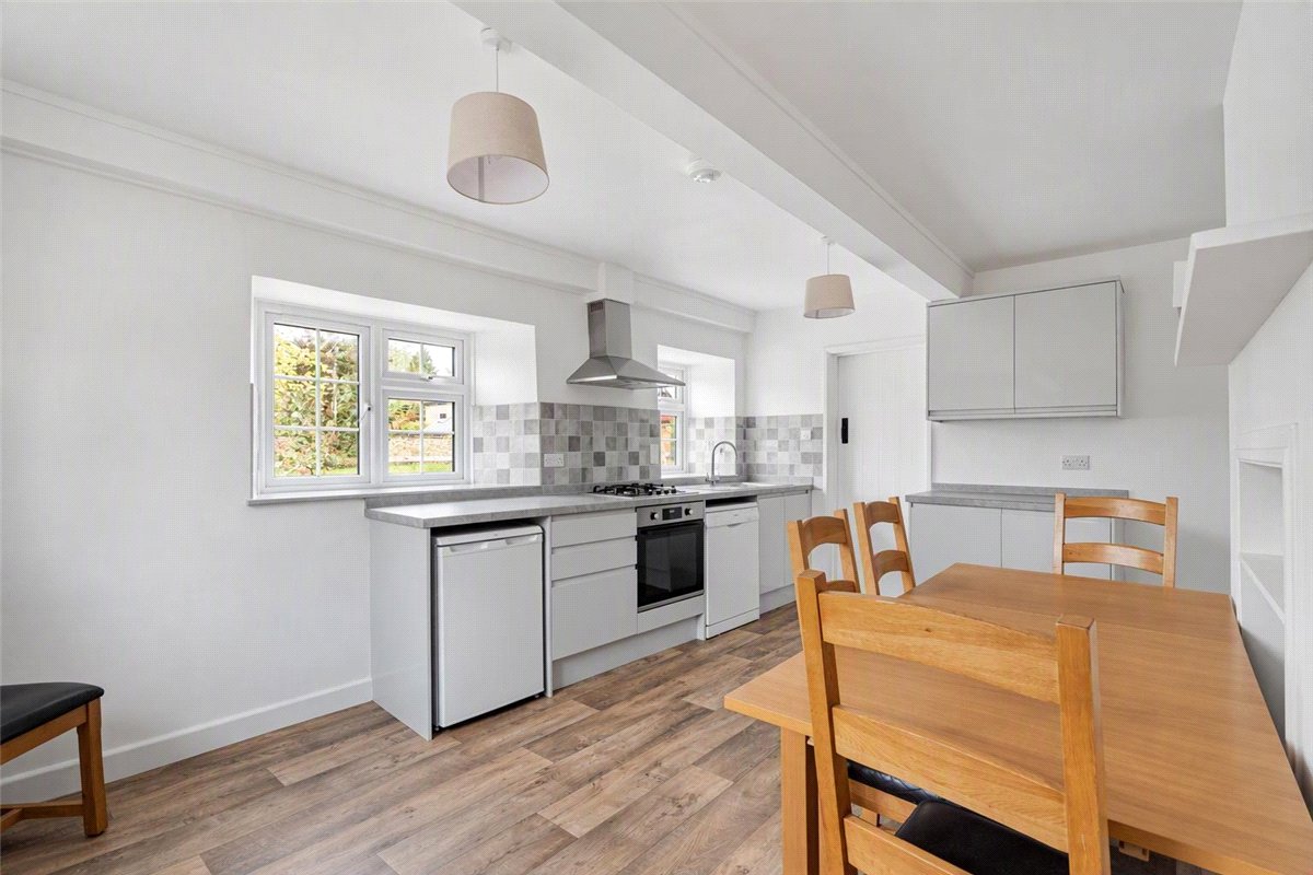 3 bedroom House, Mill Road, Marcham, OX13 - , Image 2