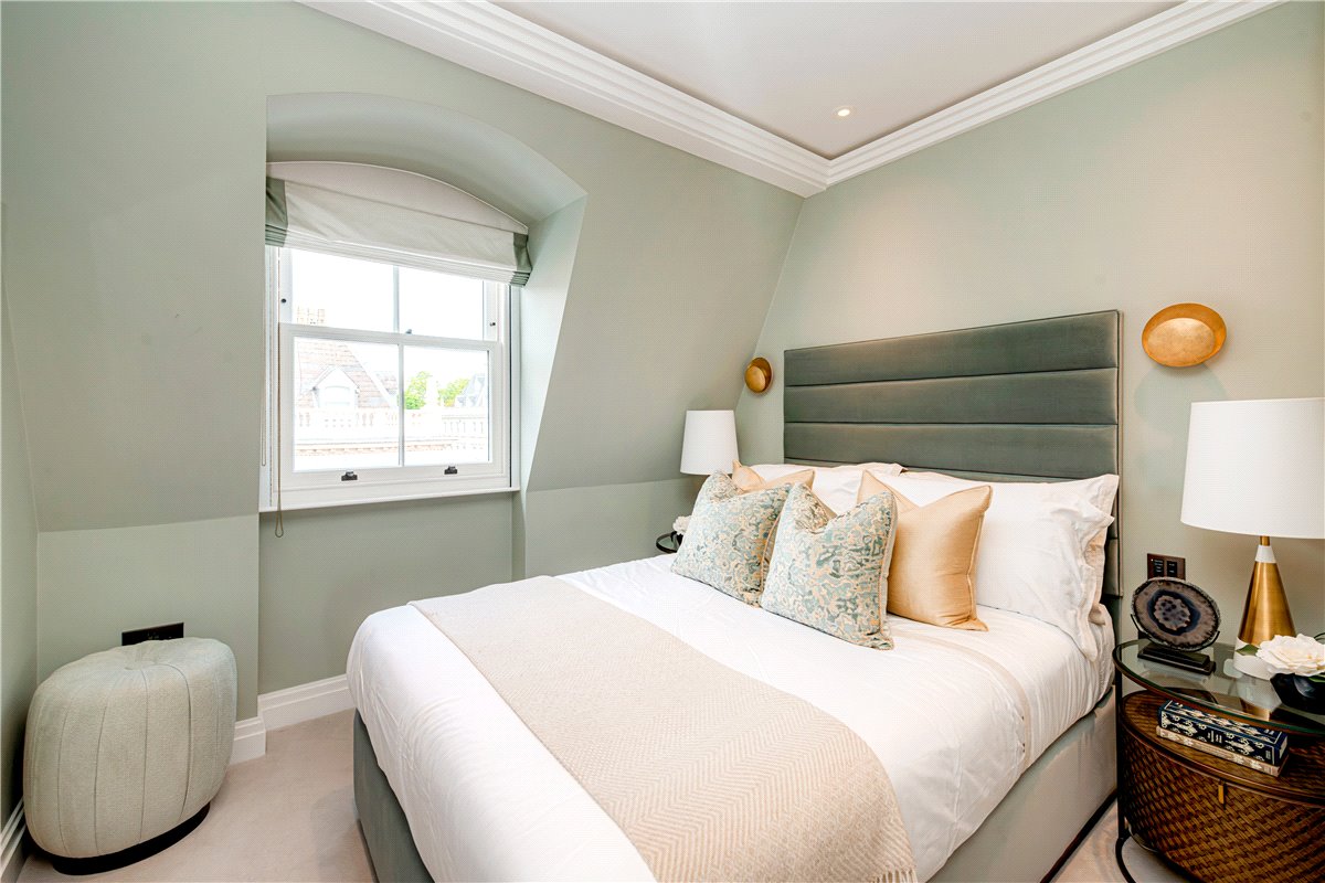 3 bedroom Flat, Prince of Wales Terrace, London, W8 - Available, Image 16