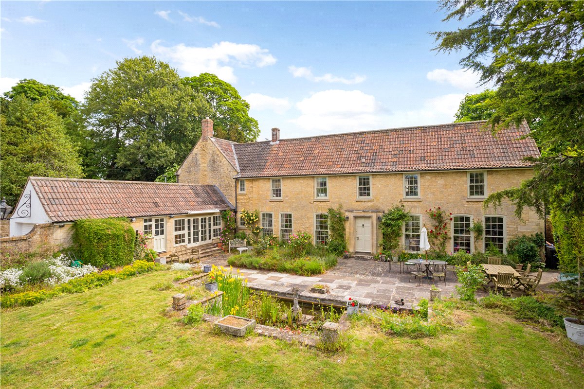 4 bedroom House, Castle Street, Calne, SN11 - Available, Image 22