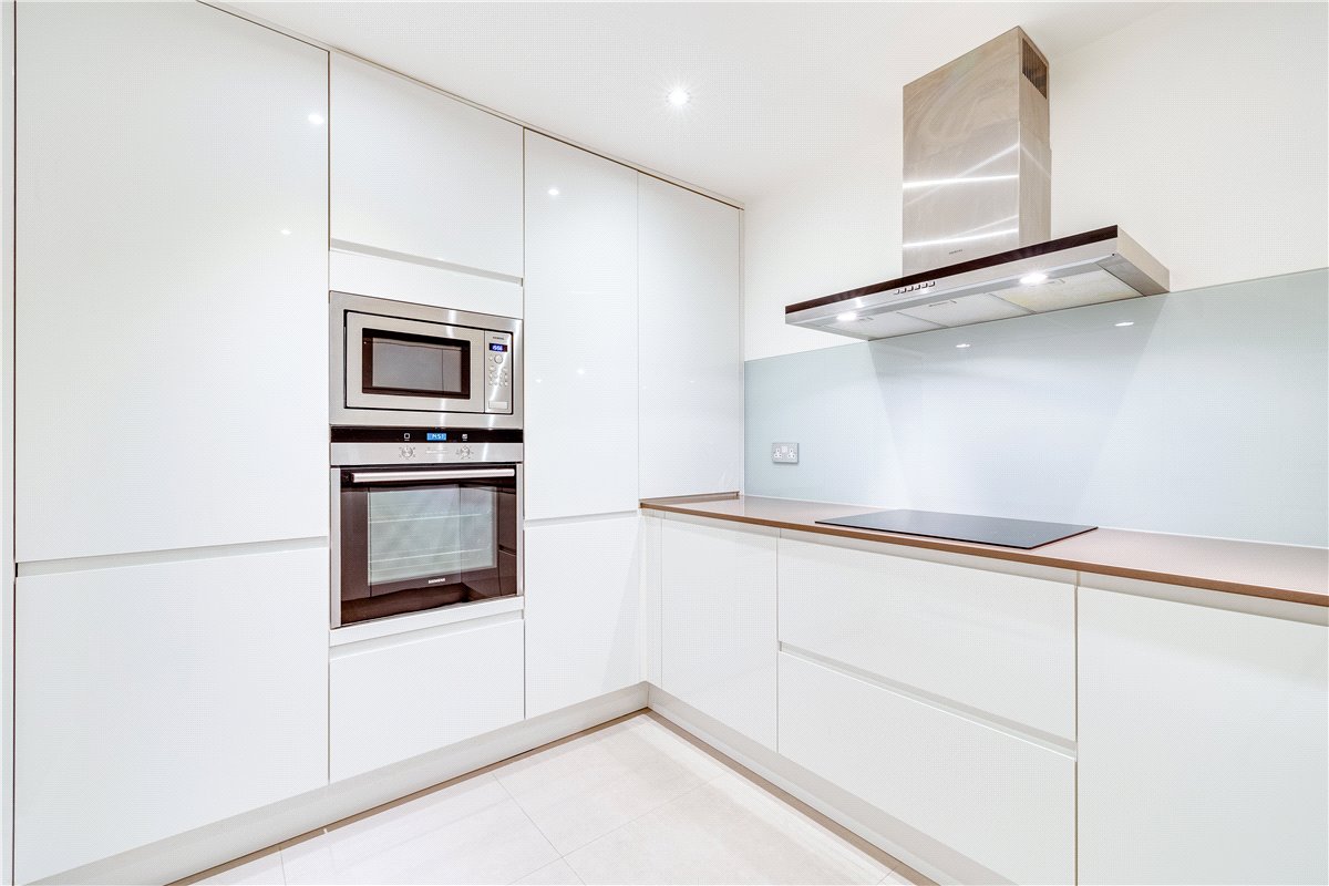 2 bedroom Flat, Manson Place, South Kensington, SW7 - Available, Image 1