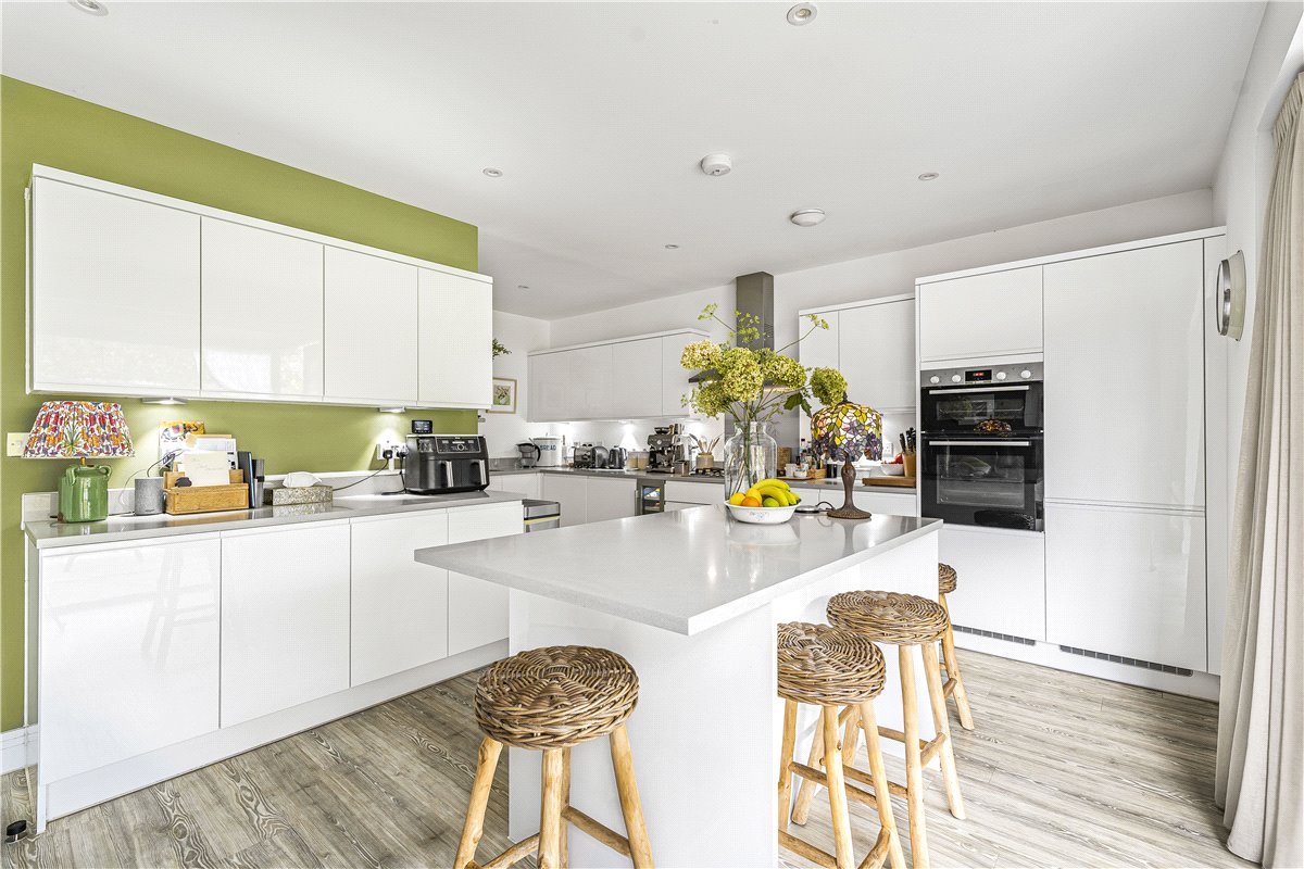 4 bedroom House, Collett Drive, Oxford, OX2 - Available, Image 23
