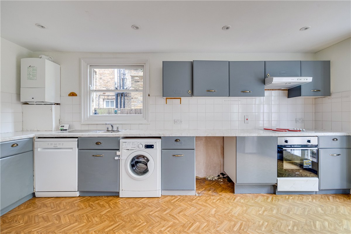 2 bedroom Flat, Cromford Road, London, SW18 - Sold, Image 14