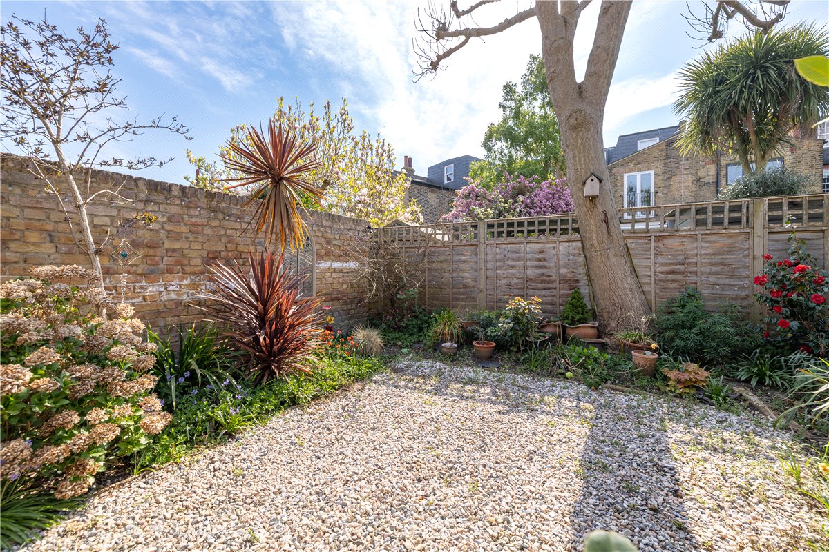 3 bedroom Maisonette, Queensmill Road, London, SW6 - Sold, Image 3