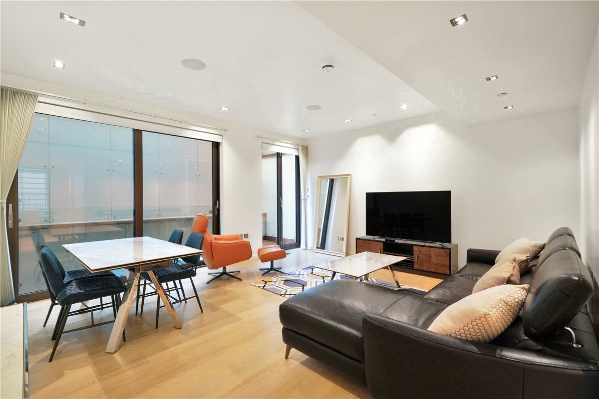 2 bedroom Flat, Grosvenor Hill, London, W1K - Available, Image 1
