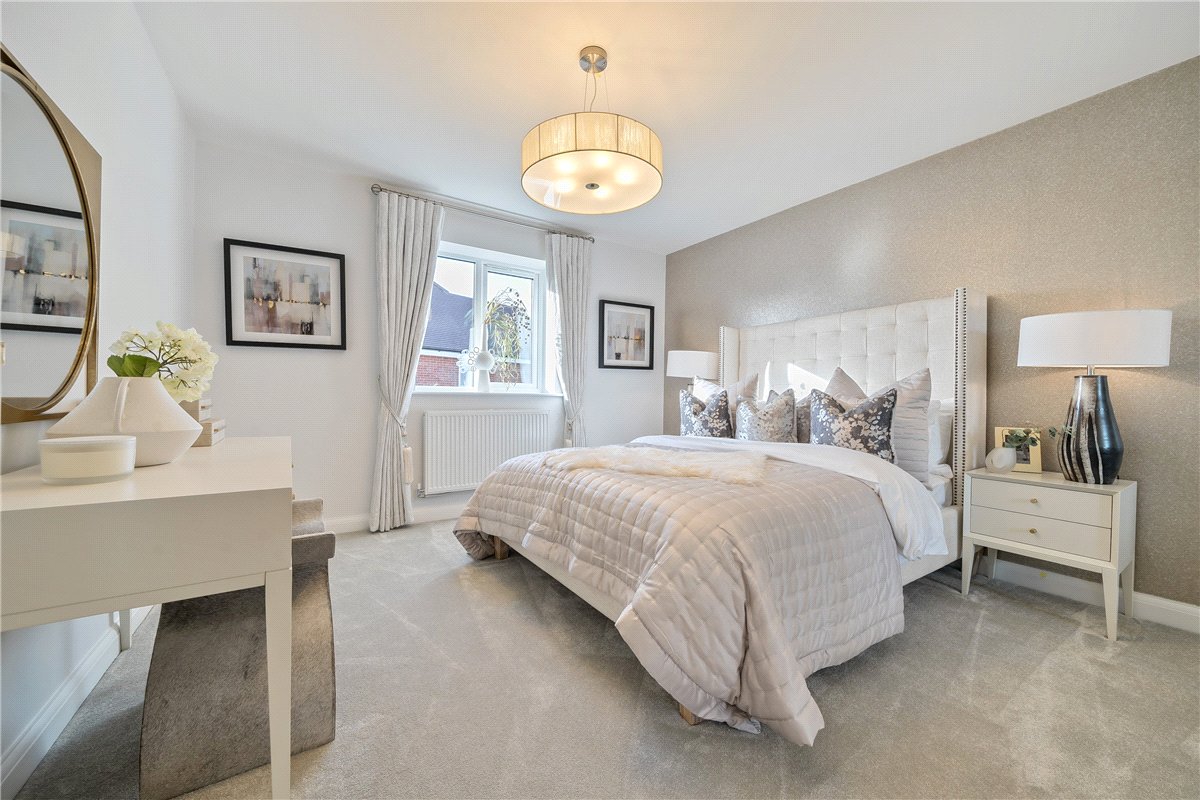 4 bedroom House, Bishops Green, Newbury, RG20 - Available, Image 8