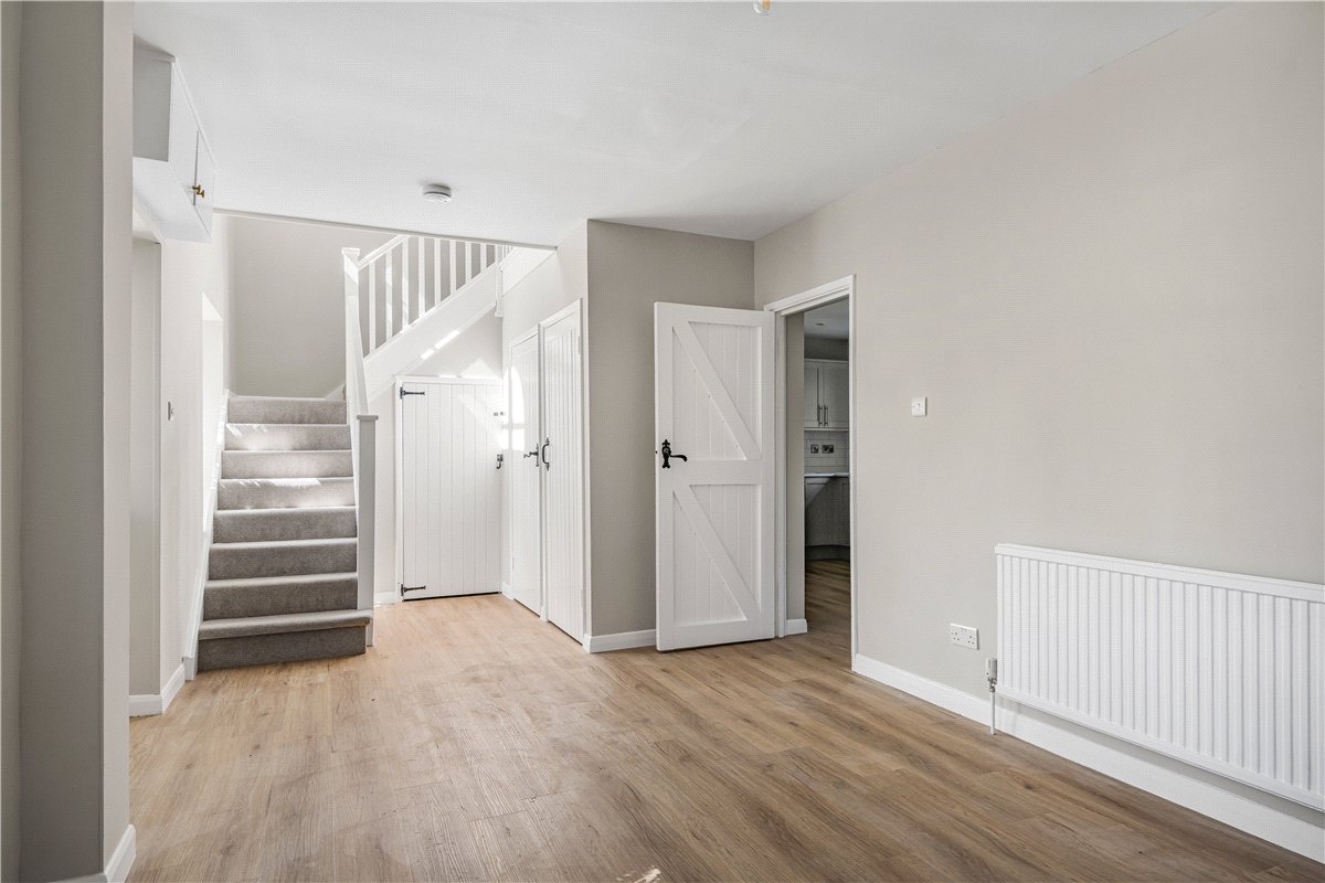 4 bedroom Cottage, Aylesbury Road, Great Missenden, HP16 - Available, Image 4