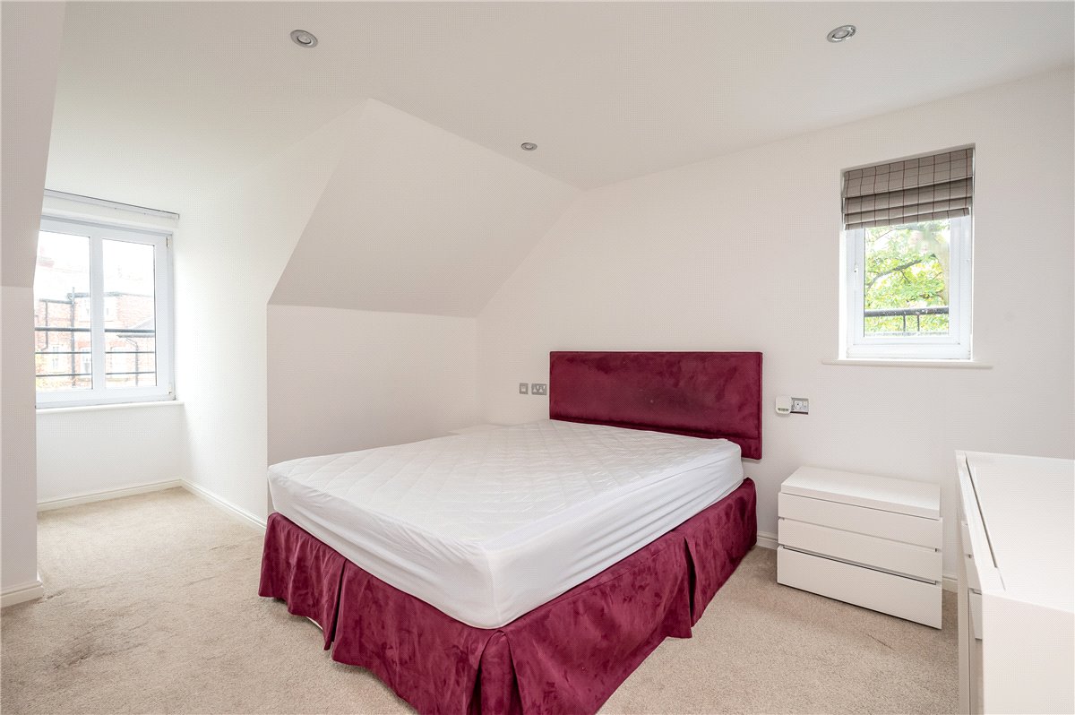 3 bedroom Flat, The Avenue, York, YO30 - Available, Image 5