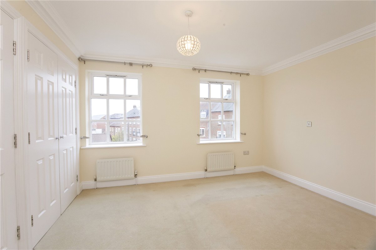 4 bedroom House, Grosvenor Park, York, YO30 - , Image 5