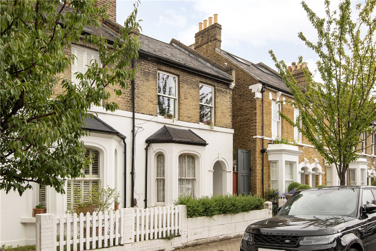 2 bedroom Flat, Althorp Road, Wandsworth Common, SW17 - Sold, Image 1