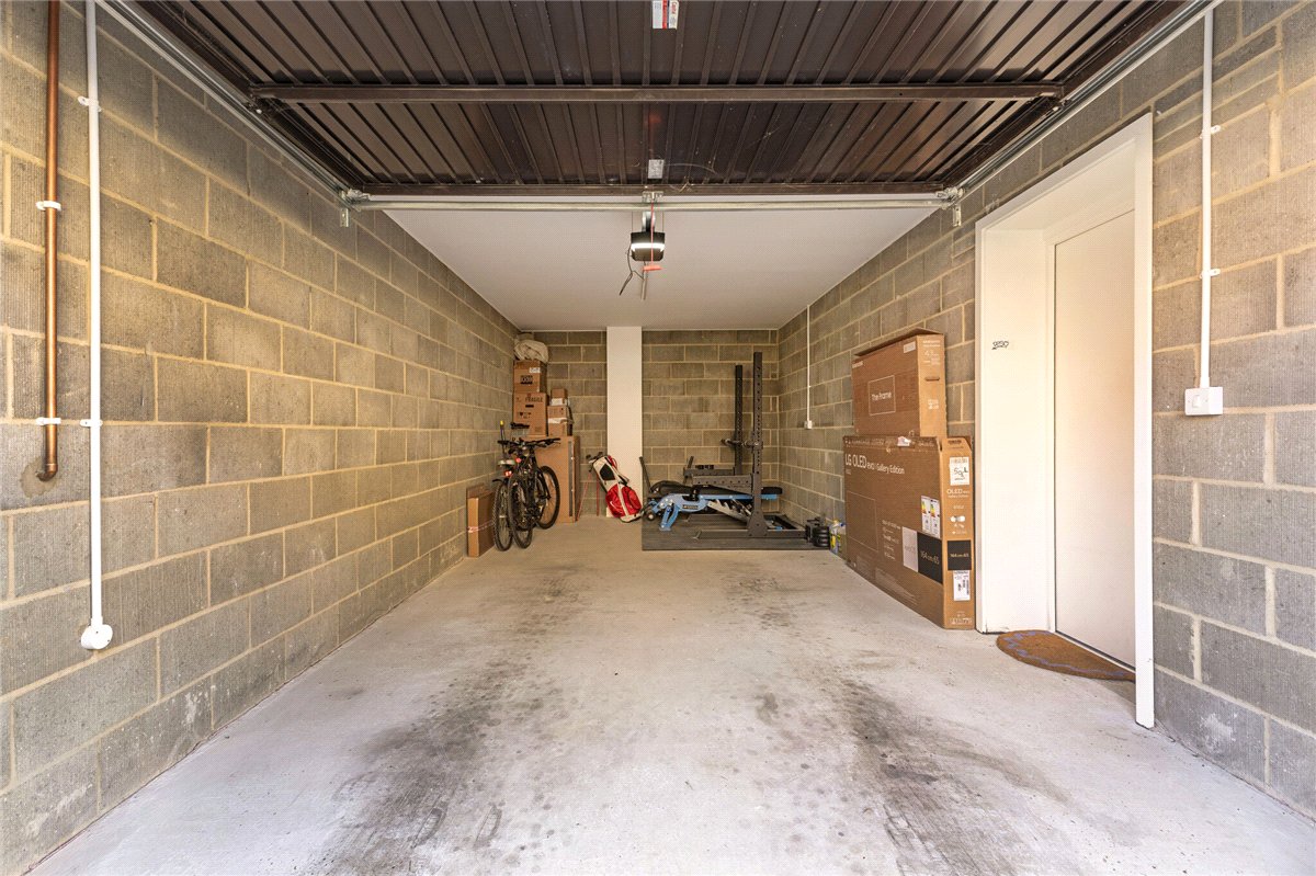 2 bedroom House, Marleigh Lane, Cambridge, CB5 - Available, Image 2