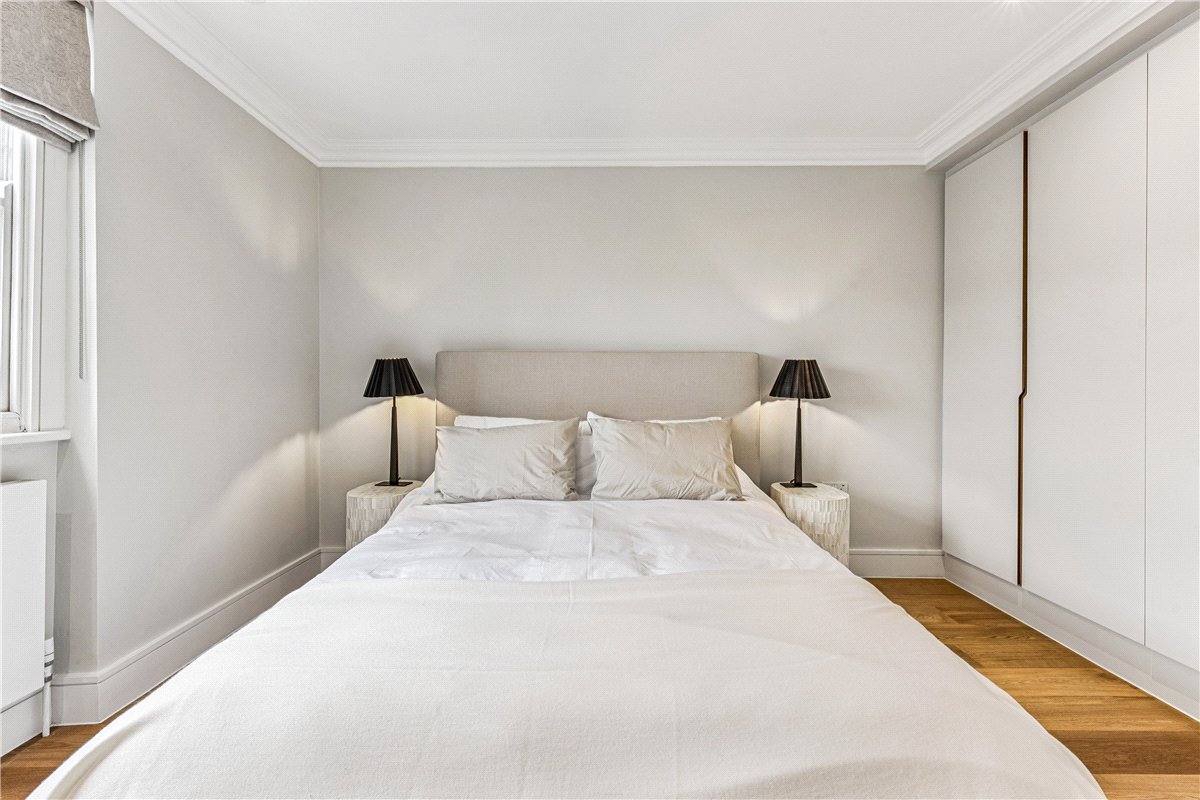 2 bedroom Flat, Warwick Square, London, SW1V - Sold, Image 9