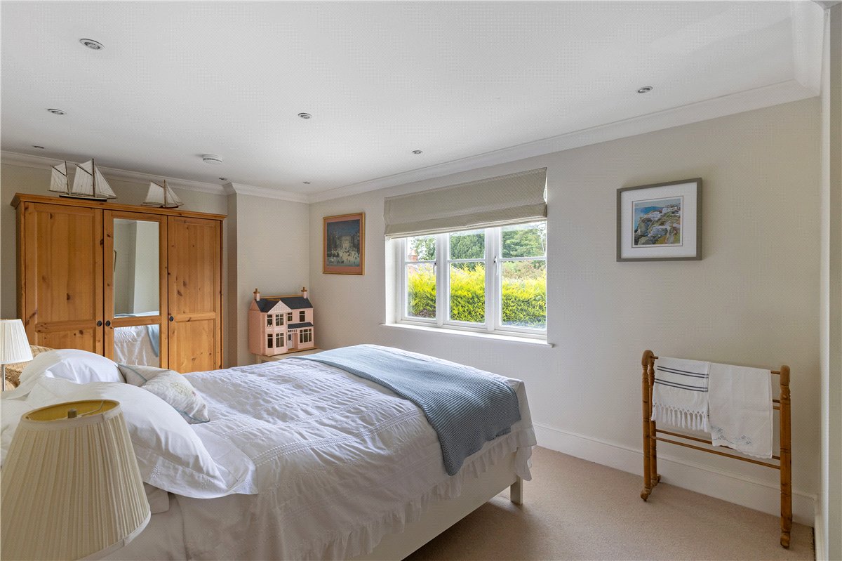 5 bedroom House, Green Gate Road, Wedhampton, SN10 - Available, Image 19