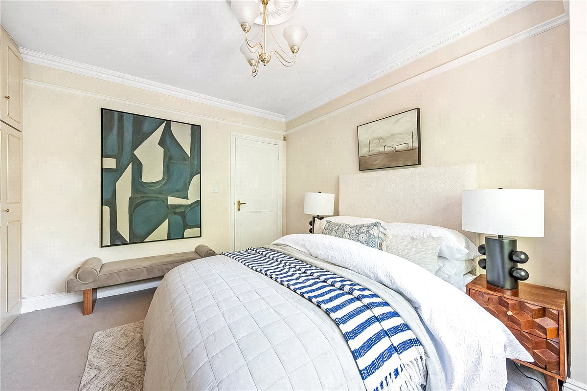 1 bedroom Flat, Wexford Lodge, 163 Nightingale Lane, SW12 - Available, Image 8
