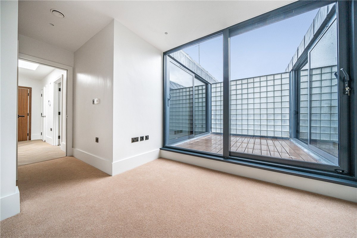 2 bedroom Flat, Parsonage Lane, Bath, BA1 - Let Agreed, Image 4